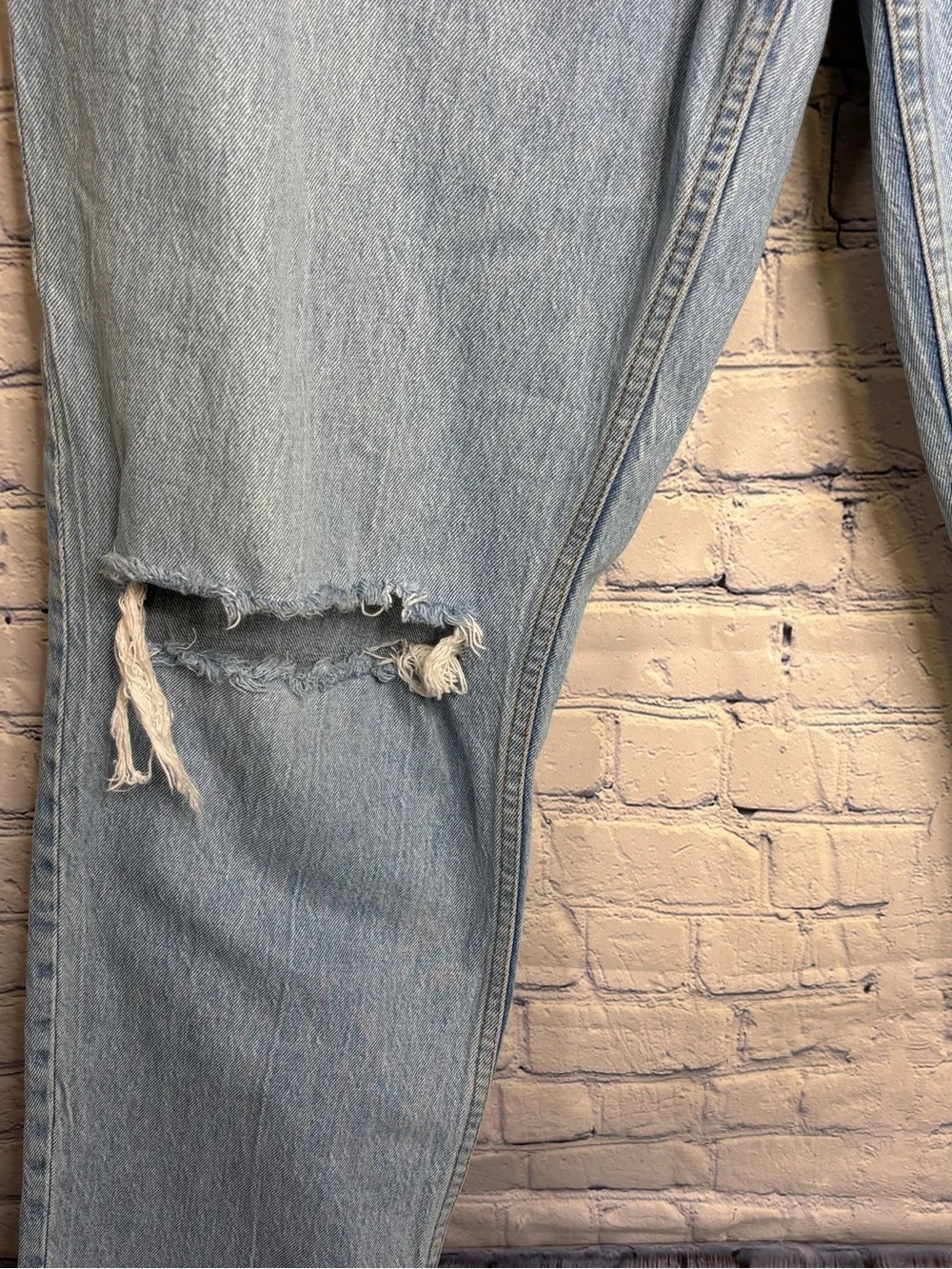 Abercrombie Curve Love Classic Boho High Rise 90s Relaxed Light Wash Jeans 32/14